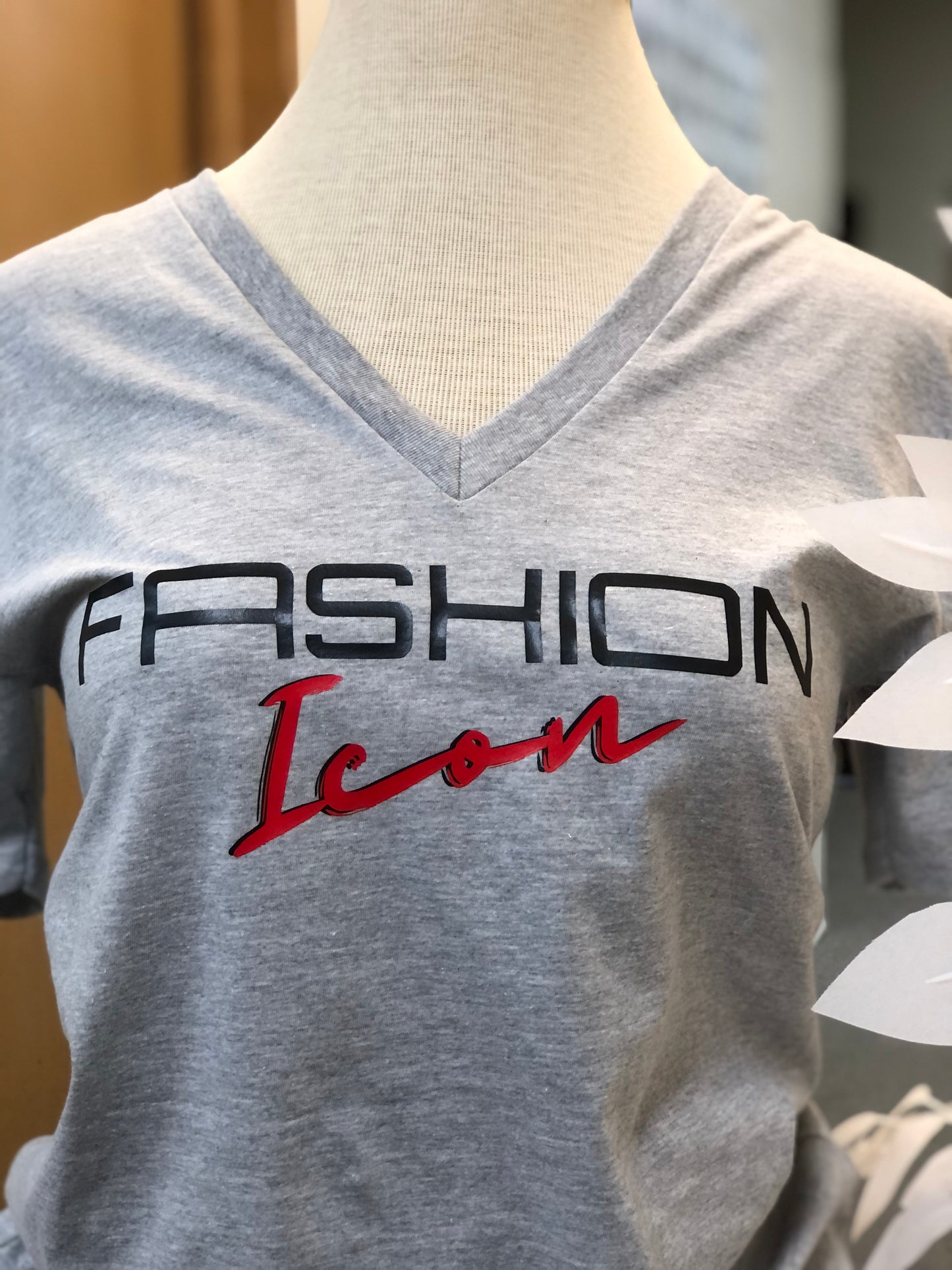 FASHION ICON Tee