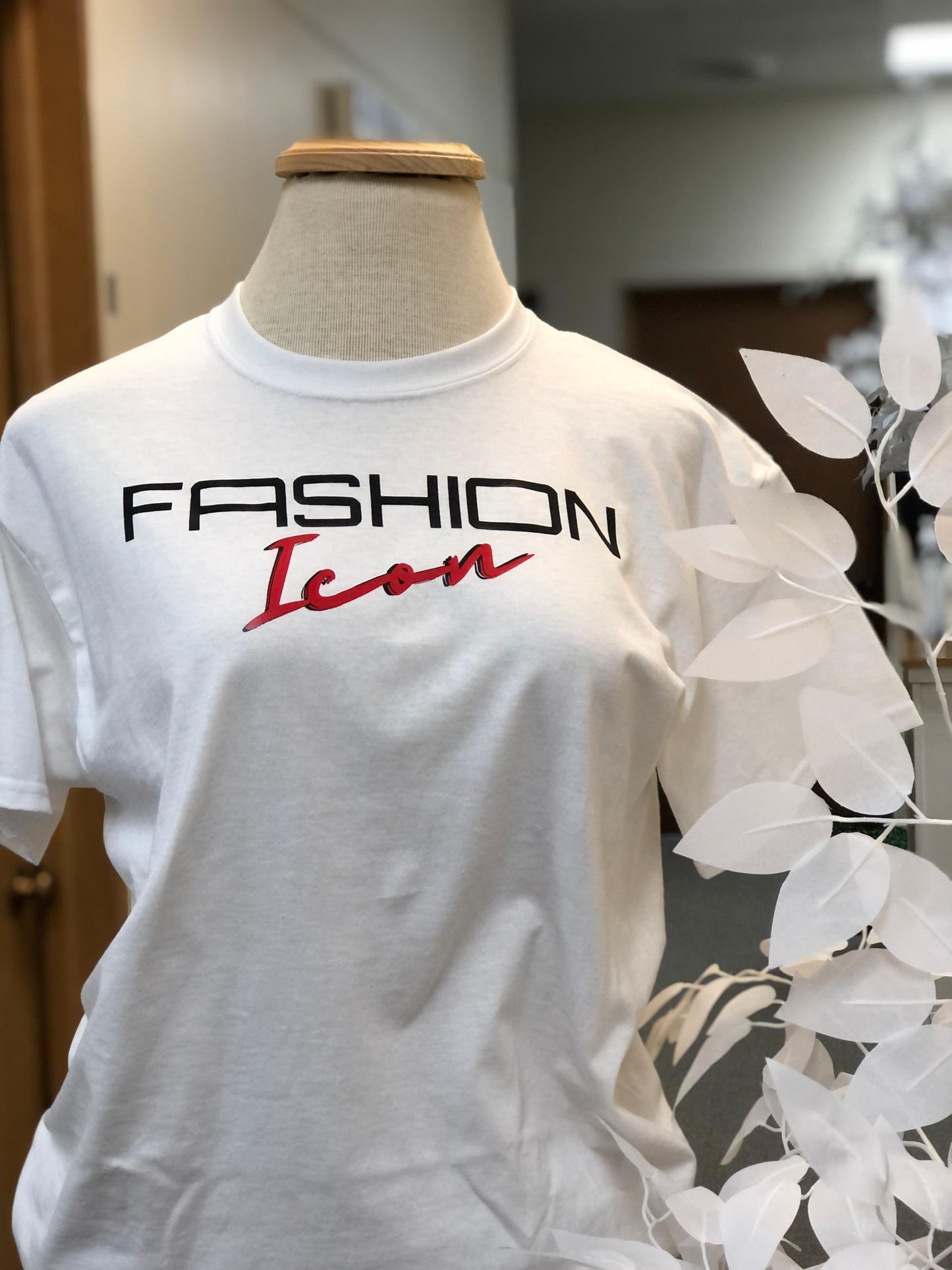 FASHION ICON Tee