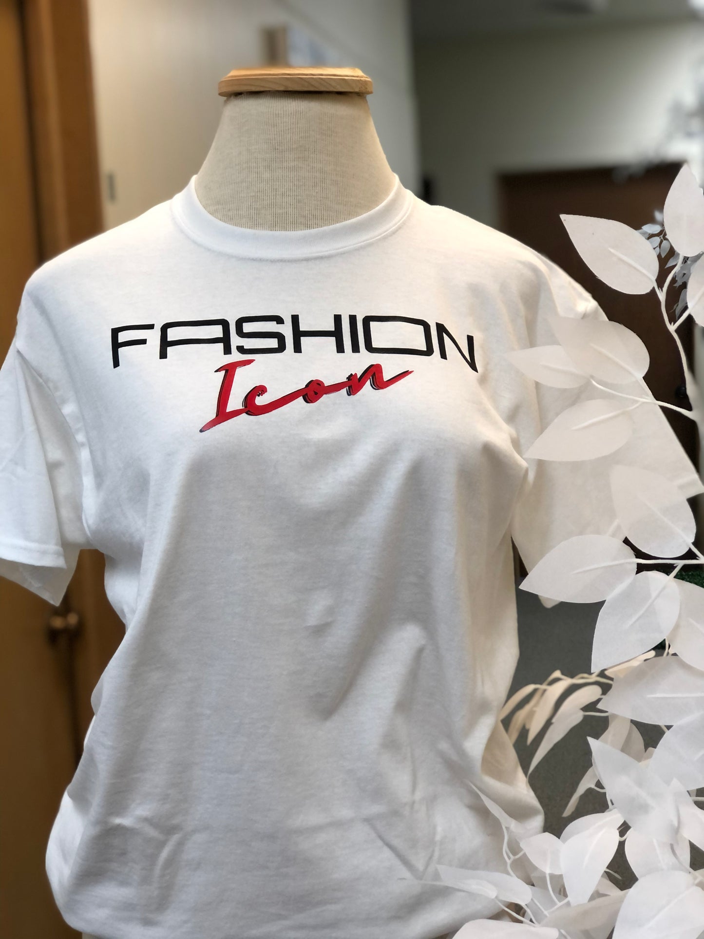 FASHION ICON Tee